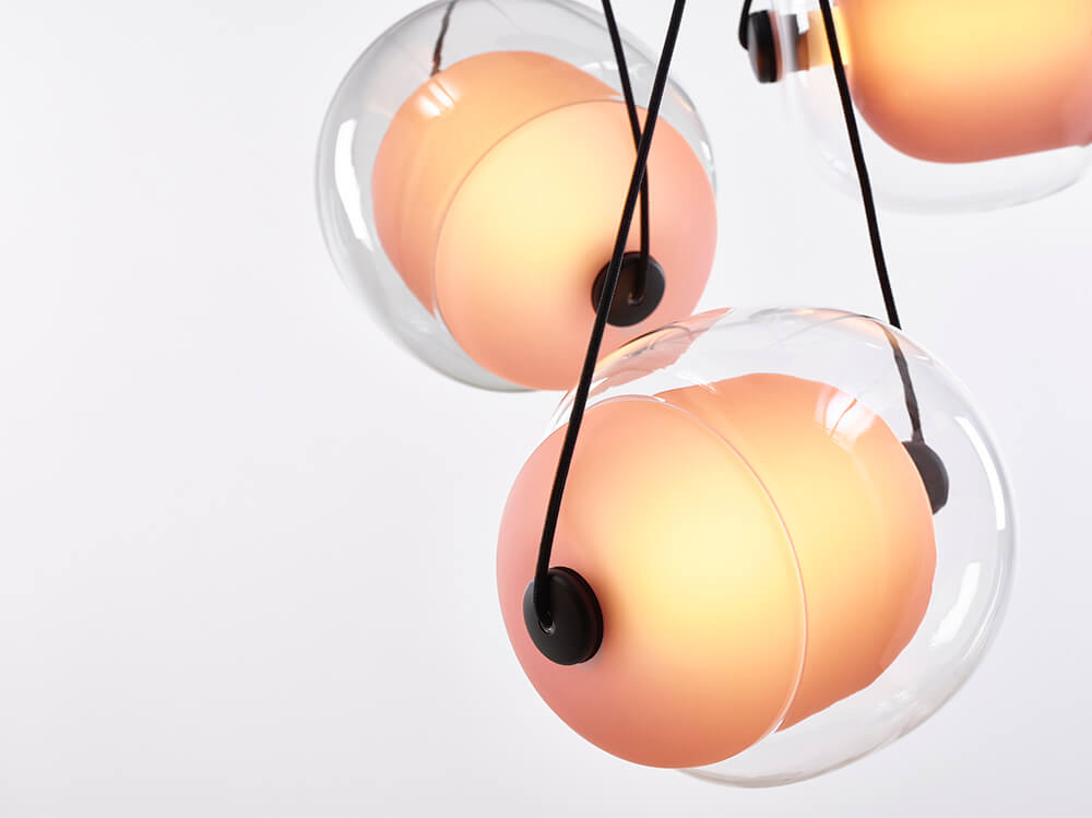 Lámpara Capsula de Brokis color naranja