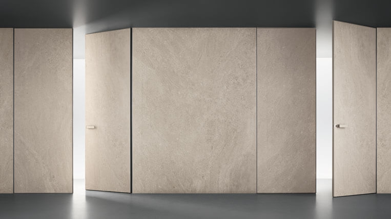 Materias primas contundentes: Puerta moon Rimadesio
