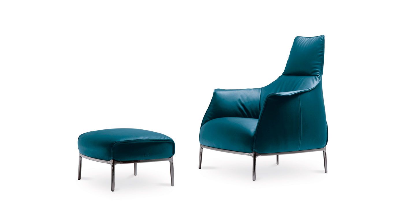 sillón y puff Archibald de Poltrona Frau diseño italiano