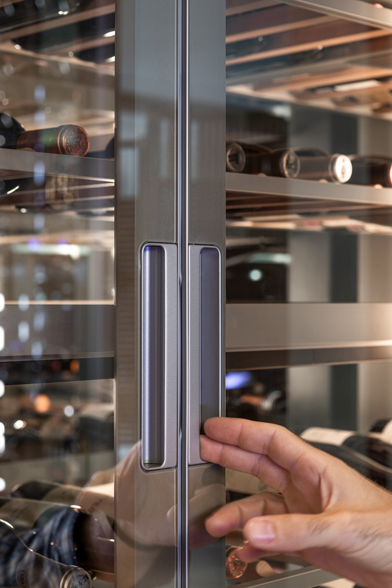 puertas de lujo para cava de vinos a medida